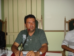 Imagem Presidente da Câmara Vereador Gilberto Marcolino do álbum Reunião Extraordinária do Dia 04 de Agosto de 2014